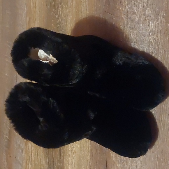 Yoki Holland Black Faux Fur Pull On Boots Sz 7 - Picture 14 of 16